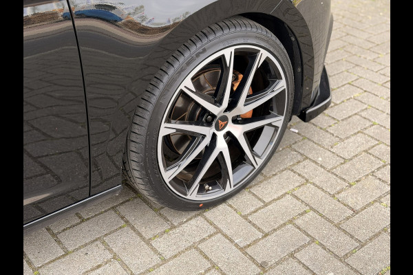 Seat Leon ST 2.0 TSI Cupra FR DSG Pano 19'' Virtual Trekh Leder
