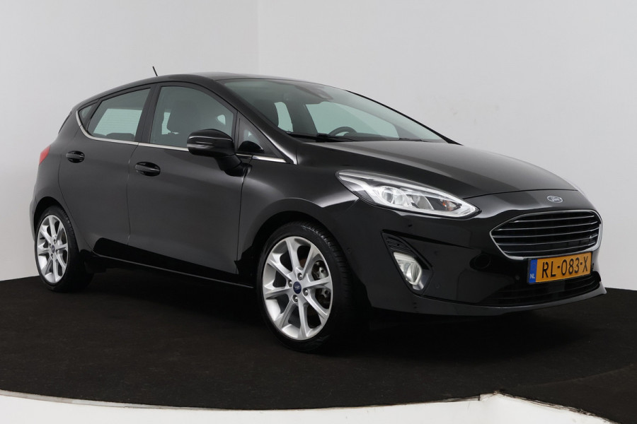 Ford Fiesta 1.0 EcoBoost Titanium (ACHTERUITRIJCAMERA, CRUISE CONTROL ADAPTIEF, NAVIGATIE, PARKEERSENSOREN)