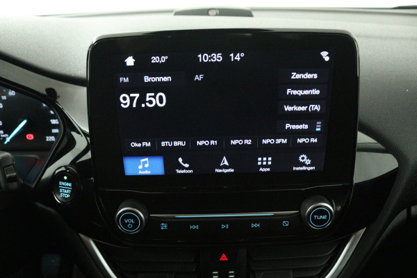 Ford Fiesta 1.0 EcoBoost Titanium (ACHTERUITRIJCAMERA, CRUISE CONTROL ADAPTIEF, NAVIGATIE, PARKEERSENSOREN)