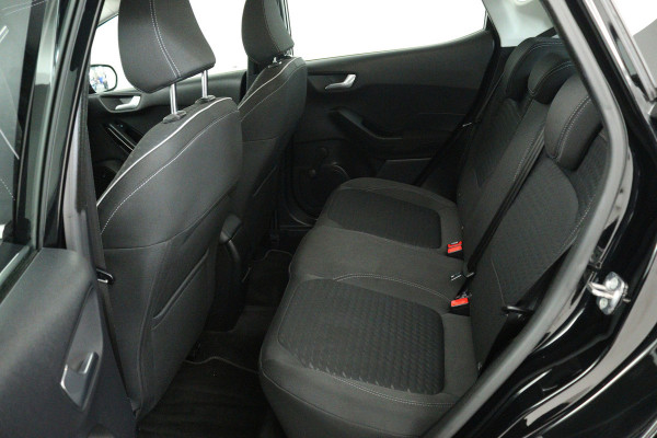 Ford Fiesta 1.0 EcoBoost Titanium (ACHTERUITRIJCAMERA, CRUISE CONTROL ADAPTIEF, NAVIGATIE, PARKEERSENSOREN)