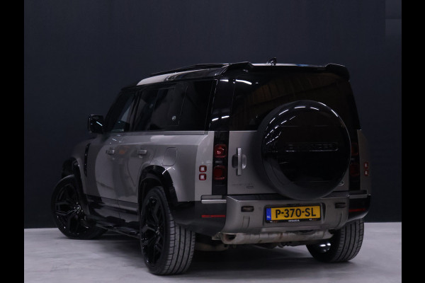 Land Rover Defender 110 2.0 P400e 110 Urban X-Dynamic [ADAPTIVE CRUISE, APPLE CARPLAY, TREKHAAK, SCHUIFKANTELDAK, CAMERA, MEMORY, STOELVERWAMING, NAVIGATIE, NIEUWSTAAT]