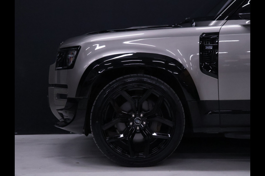 Land Rover Defender 110 2.0 P400e 110 Urban X-Dynamic [ADAPTIVE CRUISE, APPLE CARPLAY, TREKHAAK, SCHUIFKANTELDAK, CAMERA, MEMORY, STOELVERWAMING, NAVIGATIE, NIEUWSTAAT]