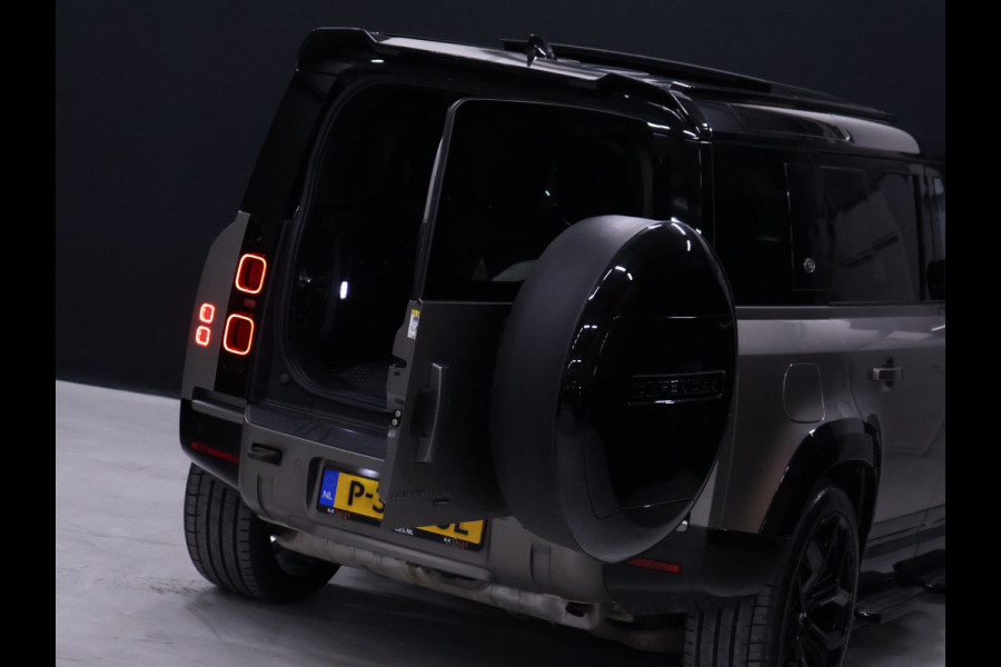 Land Rover Defender 110 2.0 P400e 110 Urban X-Dynamic [ADAPTIVE CRUISE, APPLE CARPLAY, TREKHAAK, SCHUIFKANTELDAK, CAMERA, MEMORY, STOELVERWAMING, NAVIGATIE, NIEUWSTAAT]