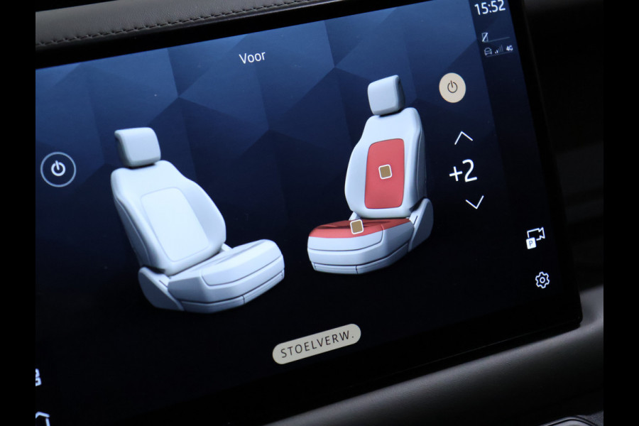 Land Rover Defender 110 2.0 P400e 110 Urban X-Dynamic [ADAPTIVE CRUISE, APPLE CARPLAY, TREKHAAK, SCHUIFKANTELDAK, CAMERA, MEMORY, STOELVERWAMING, NAVIGATIE, NIEUWSTAAT]