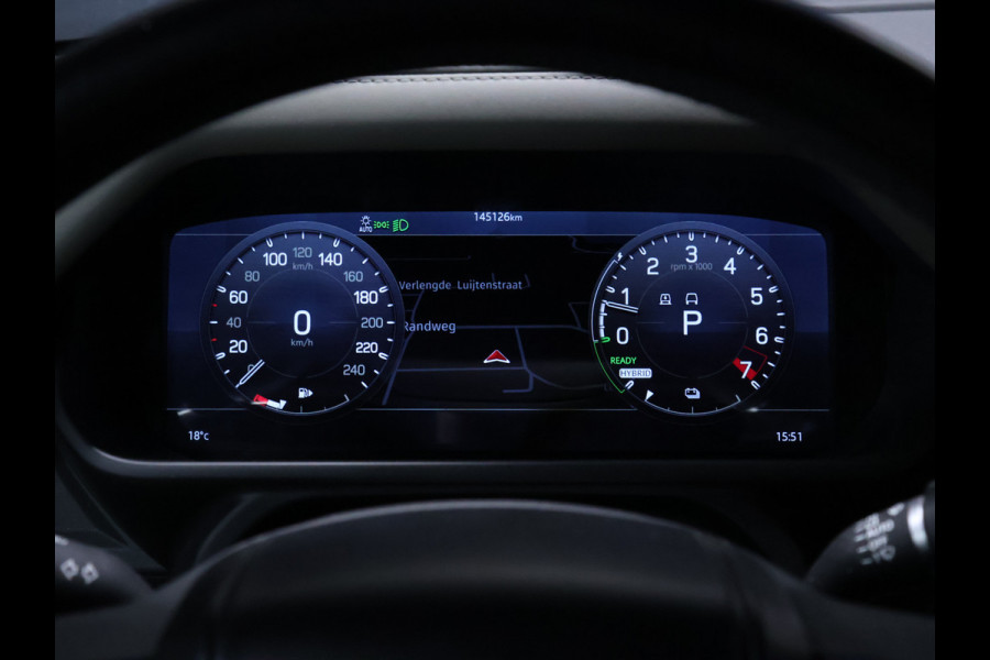 Land Rover Defender 110 2.0 P400e 110 Urban X-Dynamic [ADAPTIVE CRUISE, APPLE CARPLAY, TREKHAAK, SCHUIFKANTELDAK, CAMERA, MEMORY, STOELVERWAMING, NAVIGATIE, NIEUWSTAAT]