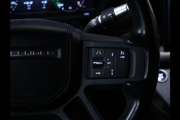 Land Rover Defender 110 2.0 P400e 110 Urban X-Dynamic [ADAPTIVE CRUISE, APPLE CARPLAY, TREKHAAK, SCHUIFKANTELDAK, CAMERA, MEMORY, STOELVERWAMING, NAVIGATIE, NIEUWSTAAT]
