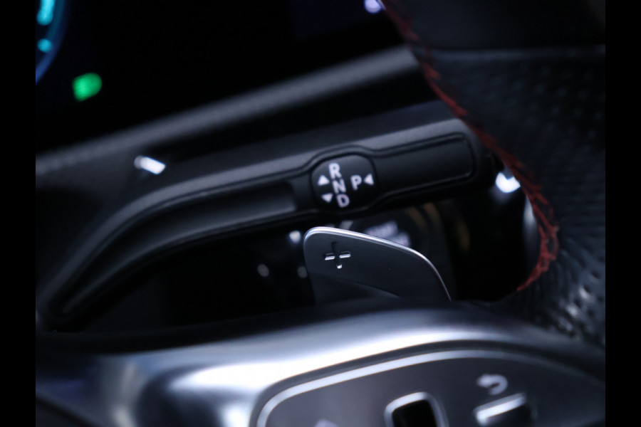 Mercedes-Benz CLA-Klasse Shooting Brake 250 e AMG Limited [SFEERVERLICHTING, TREKHAAK, CAMERA, CRUISE CONTROL, STOELVERWARMING, MEMORY SEATS, SCHUIFKANTELDAK, APPLE CARPLAY, NAVIGATIE, NIEUWSTAAT]