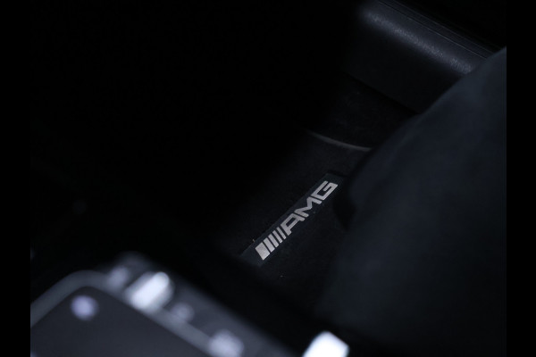 Mercedes-Benz CLA-Klasse Shooting Brake 250 e AMG Limited [SFEERVERLICHTING, TREKHAAK, CAMERA, CRUISE CONTROL, STOELVERWARMING, MEMORY SEATS, SCHUIFKANTELDAK, APPLE CARPLAY, NAVIGATIE, NIEUWSTAAT]