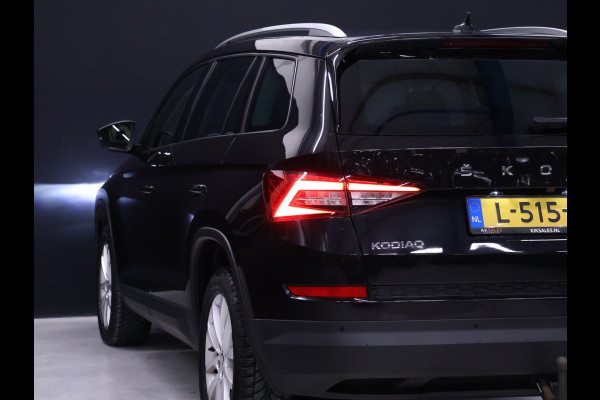 Škoda Kodiaq 1.5 TSI Sport [STOELVERWARMING, CAMERA, TREKHAAK, APPLE CARPLAY, AUTOMATISCHE VERLICHTING, NAVIGATIE, NIEUWSTAAT]