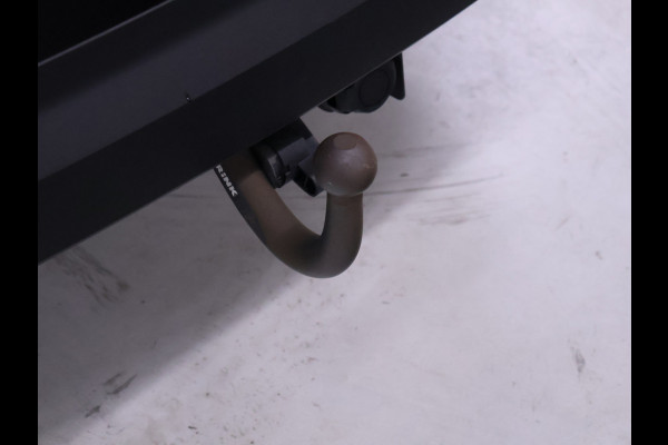 Škoda Kodiaq 1.5 TSI Sport [STOELVERWARMING, CAMERA, TREKHAAK, APPLE CARPLAY, AUTOMATISCHE VERLICHTING, NAVIGATIE, NIEUWSTAAT]