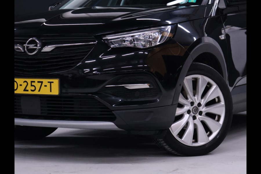 Opel Grandland X 1.2 Turbo Business Executive [APPLE CARPLAY, CAMERA, DODE HOEK DETECTIE, CRUISE CONTROL, ELEKTRISCHE ACHTERKLEP, LANE ASSIST, NAVIGATIE, NIEUWSTAAT]