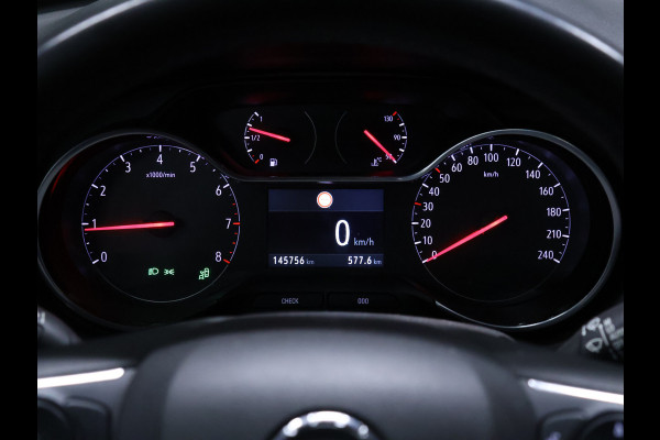 Opel Grandland X 1.2 Turbo Business Executive [APPLE CARPLAY, CAMERA, DODE HOEK DETECTIE, CRUISE CONTROL, ELEKTRISCHE ACHTERKLEP, LANE ASSIST, NAVIGATIE, NIEUWSTAAT]