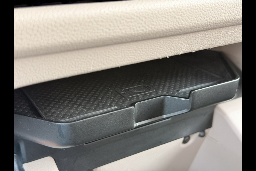 Volkswagen Multivan 1.4 eHybrid L2H1 BTW 7P Pano IQ Trekhaak