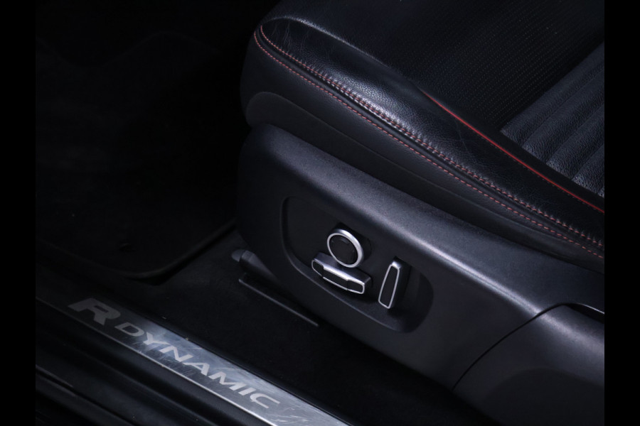 Land Rover Discovery Sport P300e 1.5 R-Dynamic HSE [CRUISE, STOELVERWAMING, STUURVERWAMING, CAMERA, APPLE CARPLAY, ELEKTRISCHE ACHTERKLEP, LANE ASSIST, MEMORY, TREKHAAK, NAVIGATIE, NIEUWSTAAT]