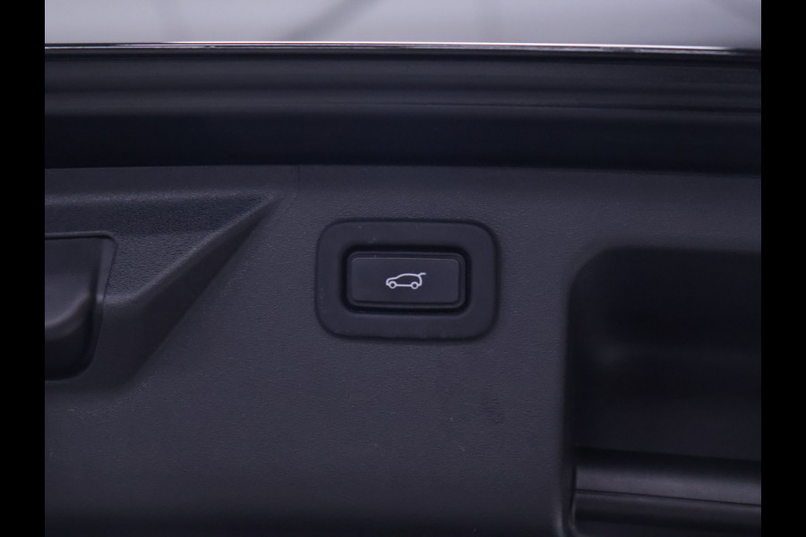 Land Rover Discovery Sport P300e 1.5 R-Dynamic HSE [CRUISE, STOELVERWAMING, STUURVERWAMING, CAMERA, APPLE CARPLAY, ELEKTRISCHE ACHTERKLEP, LANE ASSIST, MEMORY, TREKHAAK, NAVIGATIE, NIEUWSTAAT]