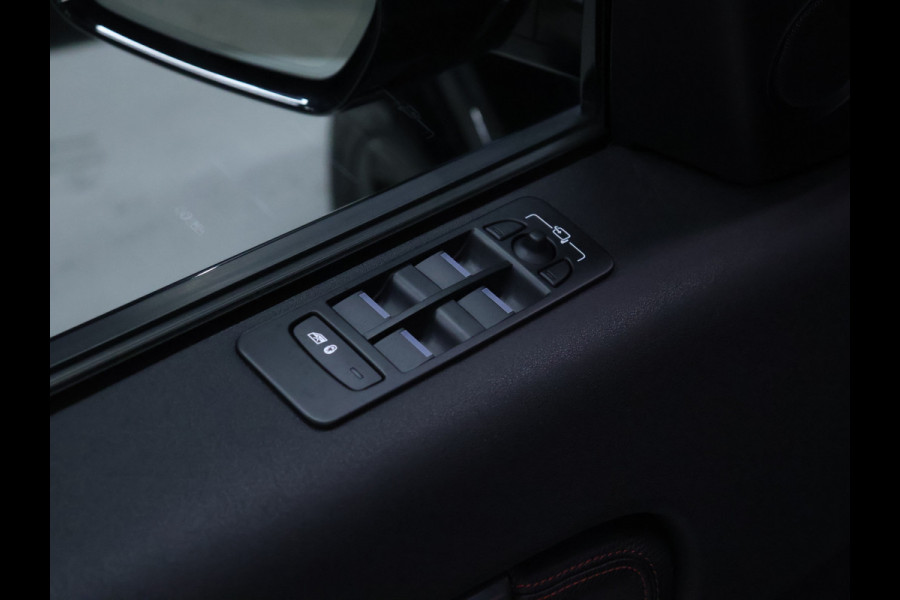 Land Rover Discovery Sport P300e 1.5 R-Dynamic HSE [CRUISE, STOELVERWAMING, STUURVERWAMING, CAMERA, APPLE CARPLAY, ELEKTRISCHE ACHTERKLEP, LANE ASSIST, MEMORY, TREKHAAK, NAVIGATIE, NIEUWSTAAT]
