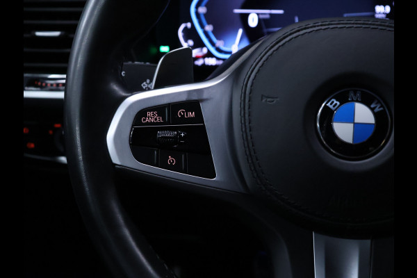 BMW X3 xDrive30e M Sport [SCHUIFKANTELDAK, LEDER, APPLE CARPLAY, CAMERA, ELEK. ACHTERKLEP, DIGITAL DASH, NAVIGATIE, CRUISE, NIEUWSTAAT]