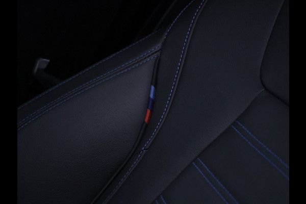 BMW X3 xDrive30e M Sport [SCHUIFKANTELDAK, LEDER, APPLE CARPLAY, CAMERA, ELEK. ACHTERKLEP, DIGITAL DASH, NAVIGATIE, CRUISE, NIEUWSTAAT]