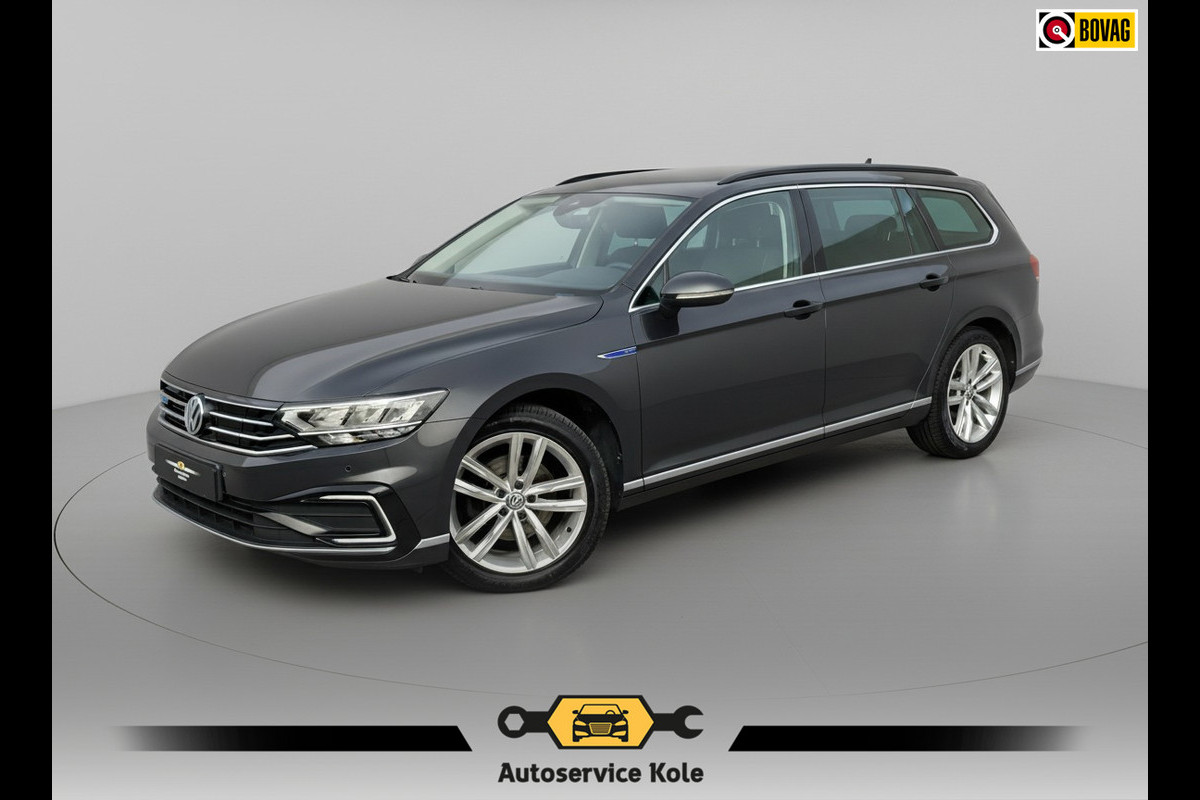 Volkswagen Passat Variant 1.4 TSI PHEV * Camera * Stoelverwarming * Lane-assistent *