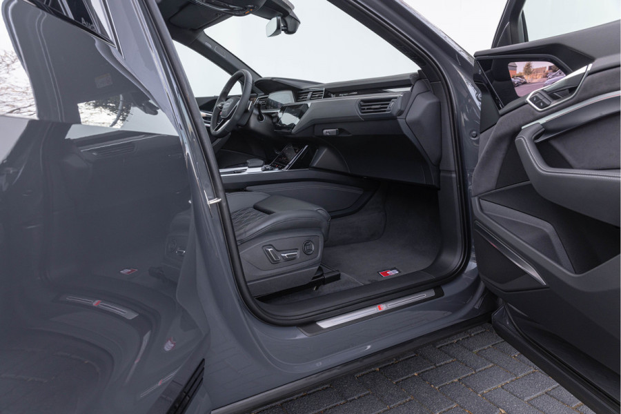 Audi Q8 e-tron Sportback 504pk Quattro SQ8 Pano S-stoelen B&O ACC Trekhaak