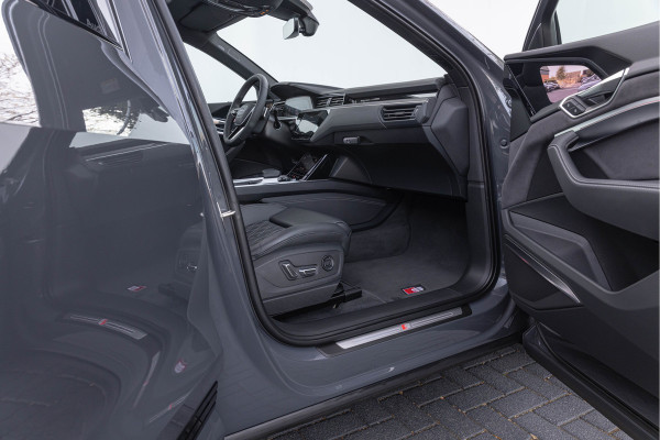 Audi Q8 e-tron Sportback 504pk Quattro SQ8 Pano S-stoelen B&O ACC Trekhaak