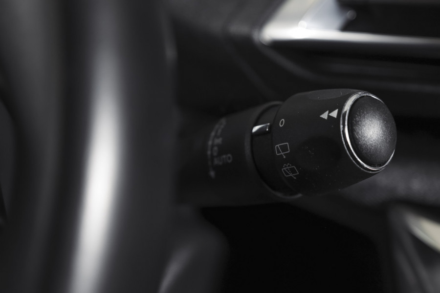 Peugeot 3008 1.6 HYbrid 225 Blue Lease Allure - Automaat Orig. NL | Dig. Cockpit | Cruise | PDC | Camera | NAV  + App. Connect | ECC | Elek. Klep | LM 17" |