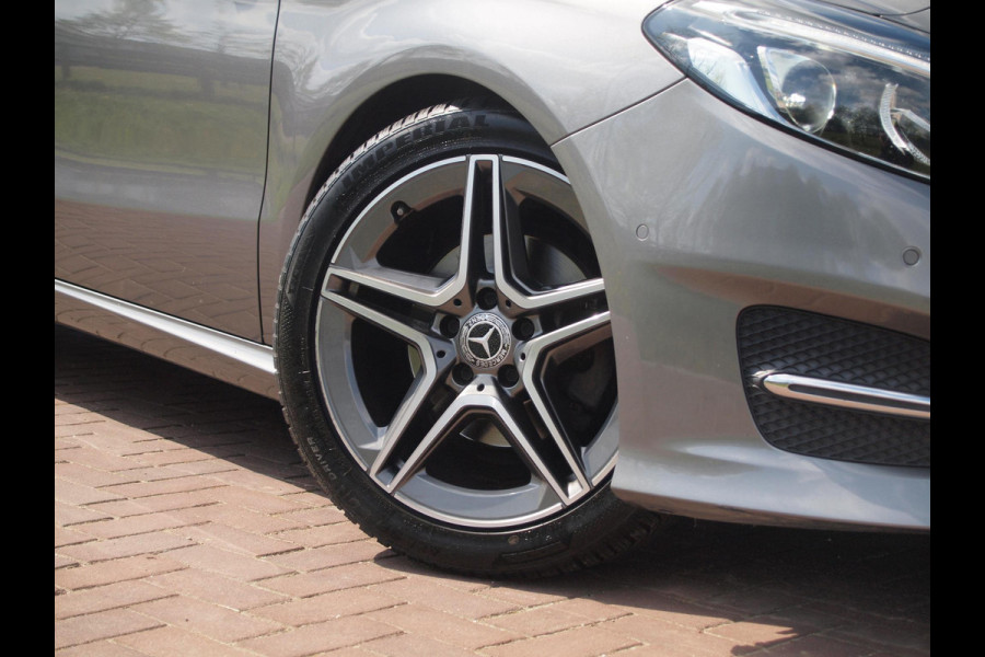 Mercedes-Benz B-Klasse 180 Business Solution Plus Upgrade Edition | Camera | Trekhaak | Stoelverwarming | LED | Cruise Control |