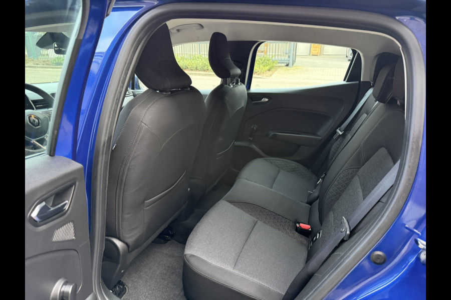 Renault Clio 1.0 TCe / Navigatie / Apple CarPlay - Android / 1e Eigenaar / ALL-Season banden / Cruise Control / PDC met optische w