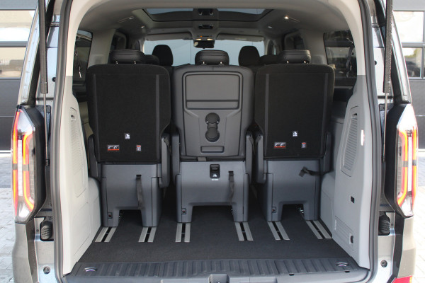 Ford Tourneo Custom 340 2.5 PHEV L2H1 Titanium X 232pk - ACC - Pano - B&O - Elek. schuifdeuren - 360 camera - Elek-Trekhaak - Prijs excl. BTW