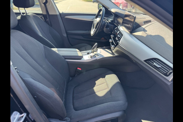 BMW 5 Serie Touring 530e xDrive ACC HUD 360 camera Laser 1 Jaar Garantie !