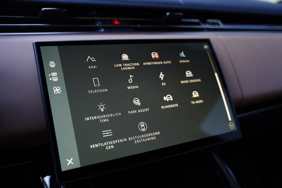 Land Rover Range Rover Sport P 460 E Dynamic / Panoramadak / Meridian