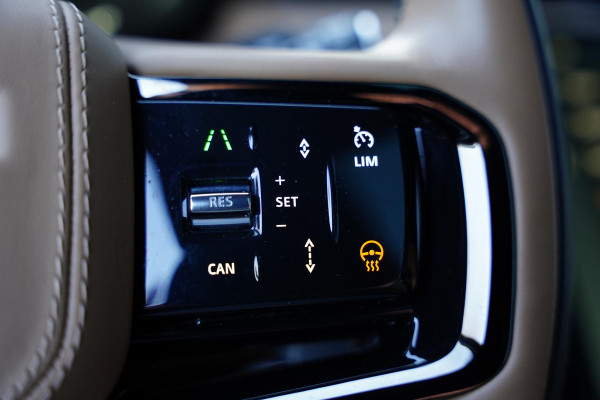 Land Rover Range Rover Sport P 460 E Dynamic / Panoramadak / Meridian