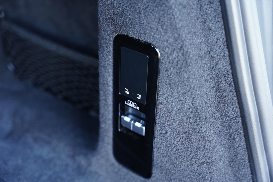 Land Rover Range Rover Sport P 460 E Dynamic / Panoramadak / Meridian