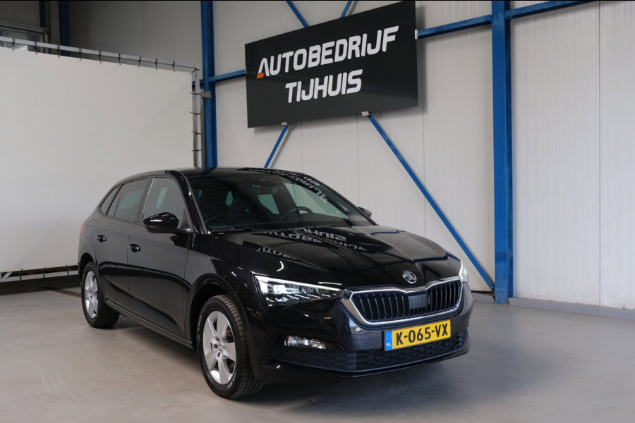 Škoda SCALA 1.0 TSI Sport Business Automaat - N.A.P. Airco, Cruise, PDC, Camera, Navi, Carplay, Trekhaak.