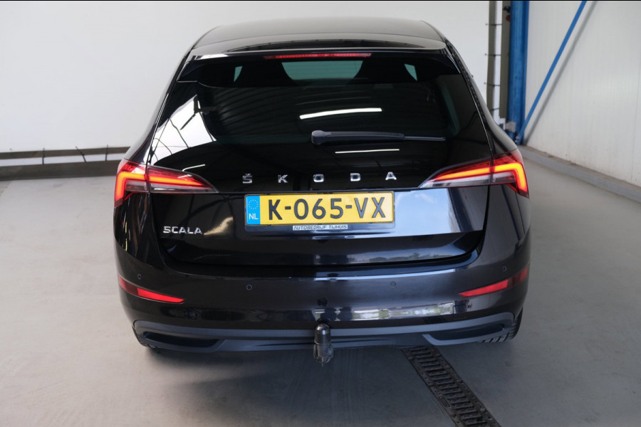 Škoda SCALA 1.0 TSI Sport Business Automaat - N.A.P. Airco, Cruise, PDC, Camera, Navi, Carplay, Trekhaak.