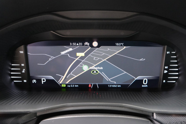 Škoda SCALA 1.0 TSI Sport Business Automaat - N.A.P. Airco, Cruise, PDC, Camera, Navi, Carplay, Trekhaak.