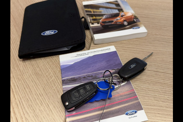 Ford Transit Custom 300 2.0 TDCI L2H1 Automaat Cruise Airco Stoelverwarming Camera Dab+ Navigatie Carplay