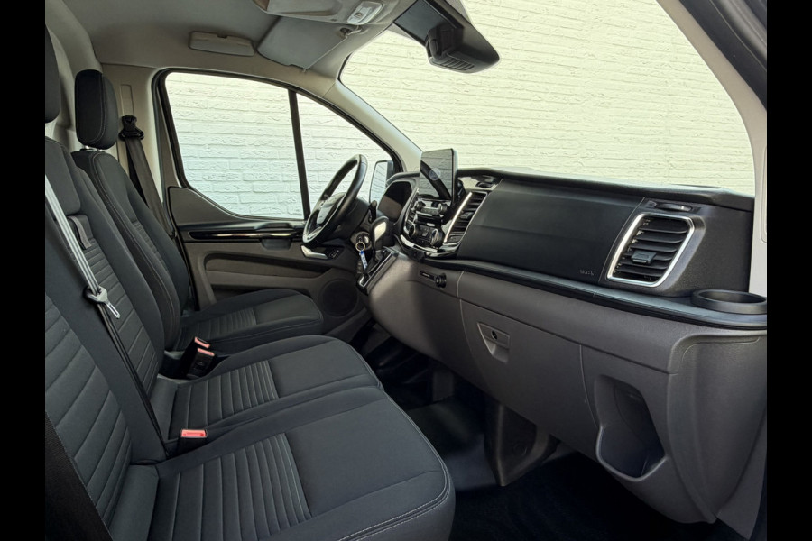 Ford Transit Custom 300 2.0 TDCI L2H1 Automaat Cruise Airco Stoelverwarming Camera Dab+ Navigatie Carplay