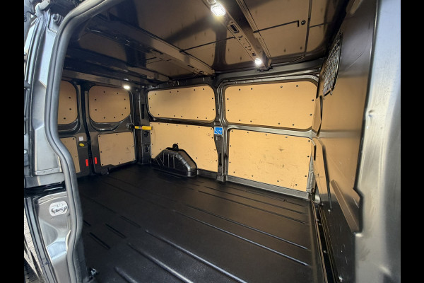 Ford Transit Custom 300 2.0 TDCI L2H1 Automaat Cruise Airco Stoelverwarming Camera Dab+ Navigatie Carplay