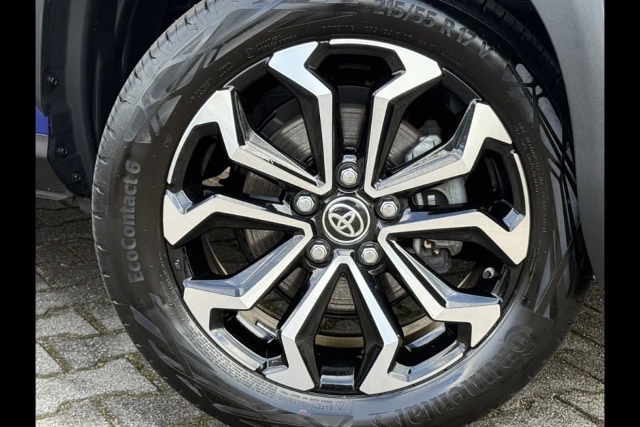 Toyota Yaris Cross 1.5 Hybrid Team D | Navi | CarPlay | Camera | Keyless | LED