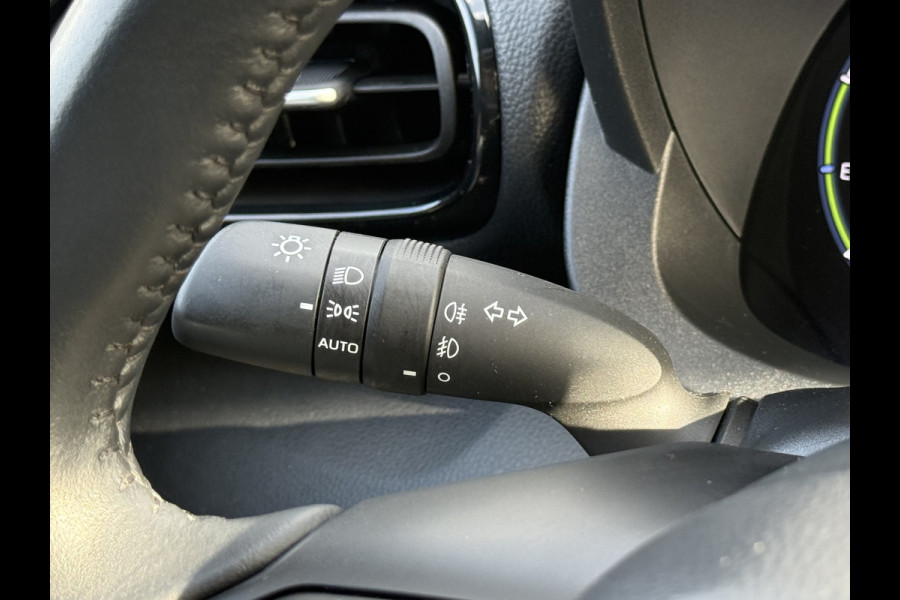 Toyota Yaris Cross 1.5 Hybrid Team D | Navi | CarPlay | Camera | Keyless | LED