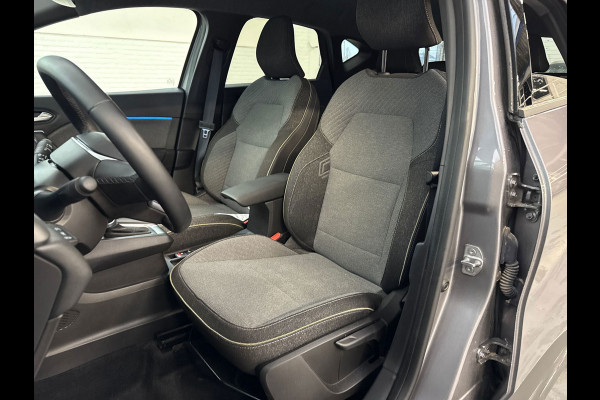 Renault Captur 1.6 E-Tech full hybrid 145 techno (BOVAG/RIJKLAARPRIJS)