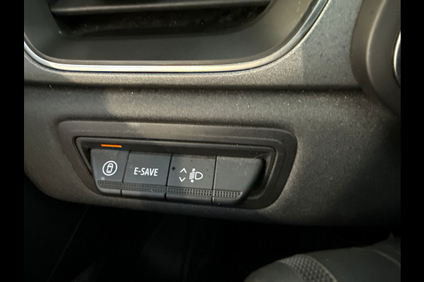 Renault Captur 1.6 E-Tech full hybrid 145 techno (BOVAG/RIJKLAARPRIJS)