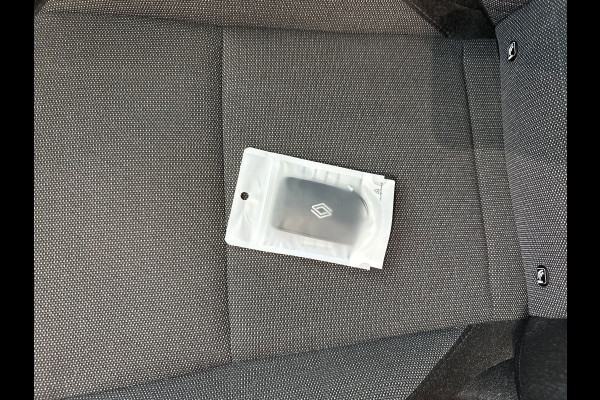 Renault Captur 1.6 E-Tech full hybrid 145 techno (BOVAG/RIJKLAARPRIJS)