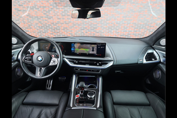 BMW XM PHEV 30 kWh | Bowers & Wilkins - Trekhaak