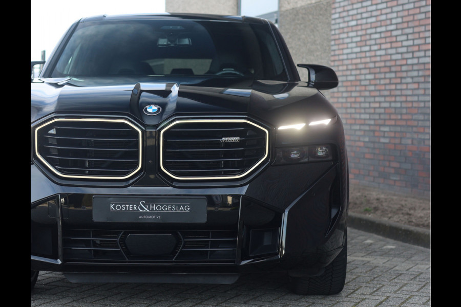 BMW XM PHEV 30 kWh | Bowers & Wilkins - Trekhaak