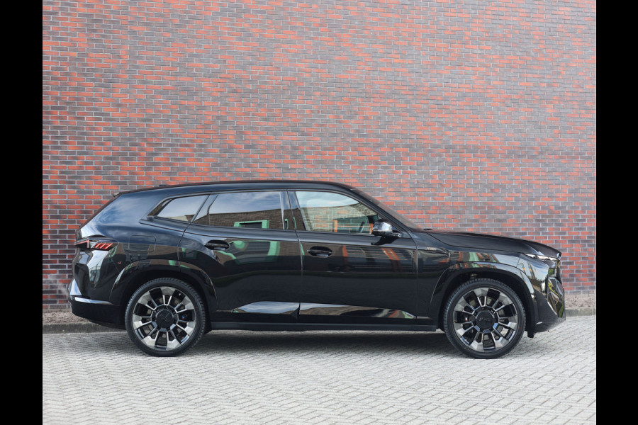 BMW XM PHEV 30 kWh | Bowers & Wilkins - Trekhaak