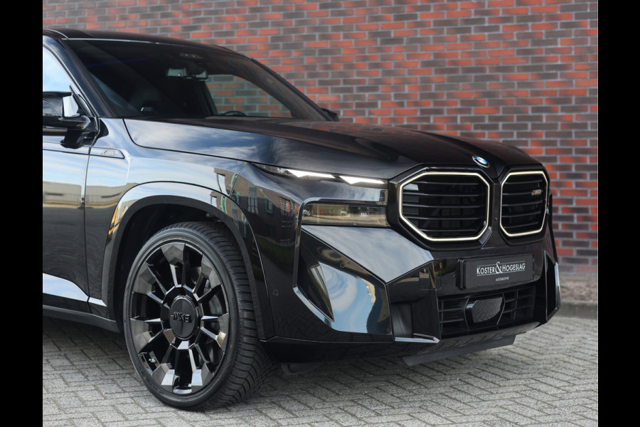 BMW XM PHEV 30 kWh | Bowers & Wilkins - Trekhaak