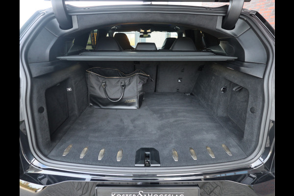 BMW XM PHEV 30 kWh | Bowers & Wilkins - Trekhaak