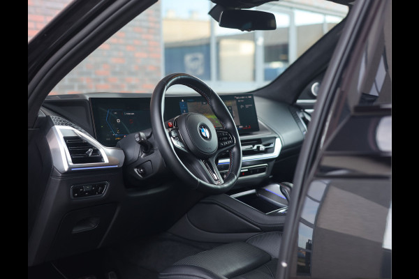 BMW XM PHEV 30 kWh | Bowers & Wilkins - Trekhaak